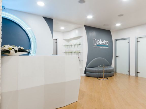 Delete, интерьер