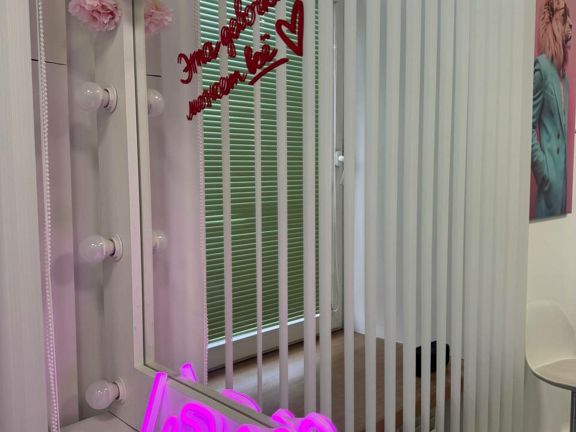 DollyLashes. studio, интерьер