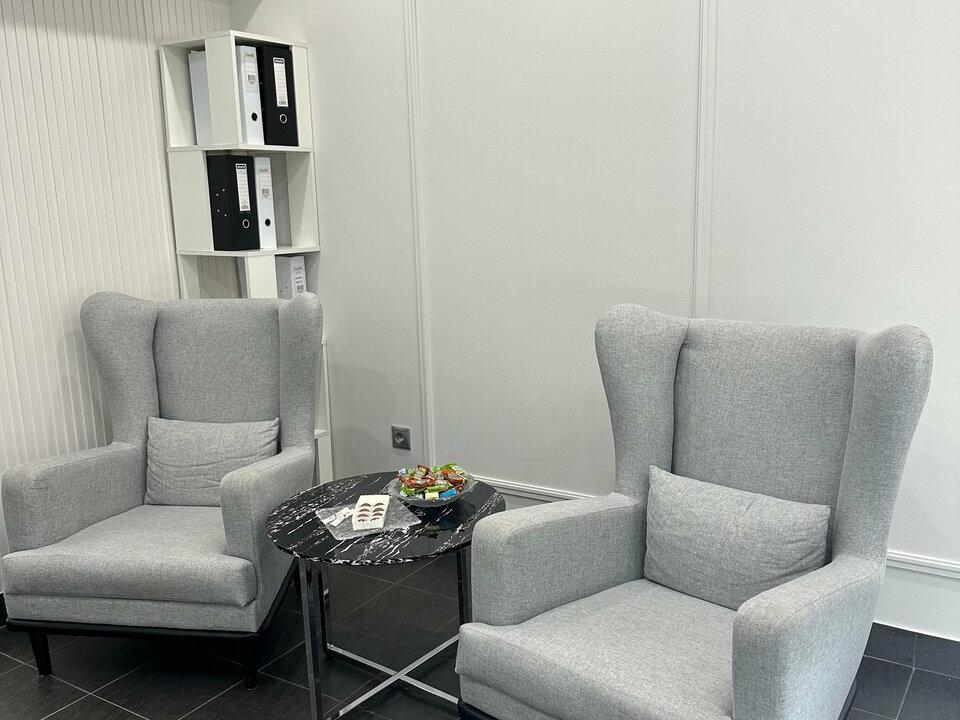 Dzau Clinic, интерьер