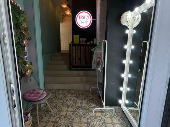 Easy Zi Beauty, интерьер