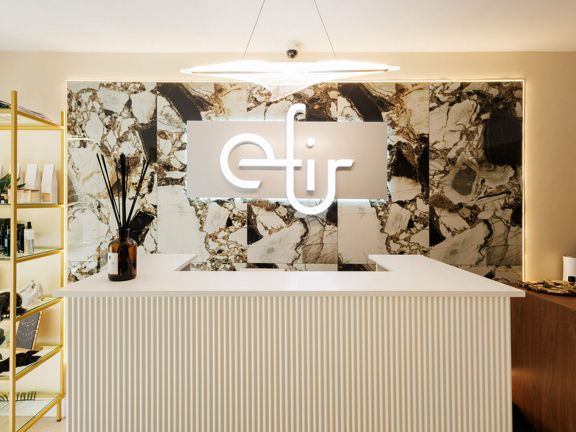 Efir, интерьер