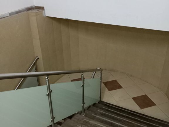 Epil Stage, интерьер