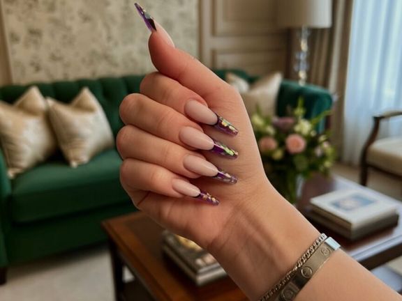 F. A. Q. Nails, интерьер