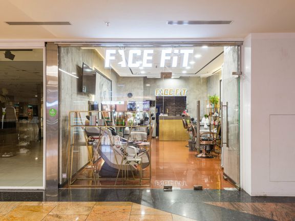 Face Fit, интерьер