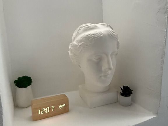 Faceology, интерьер
