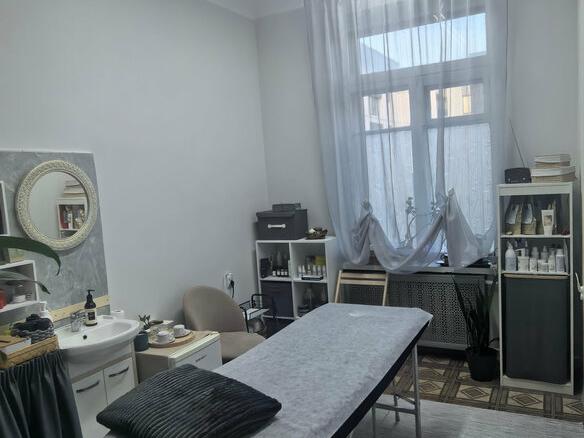 Фасциальный массаж и косметология, интерьер