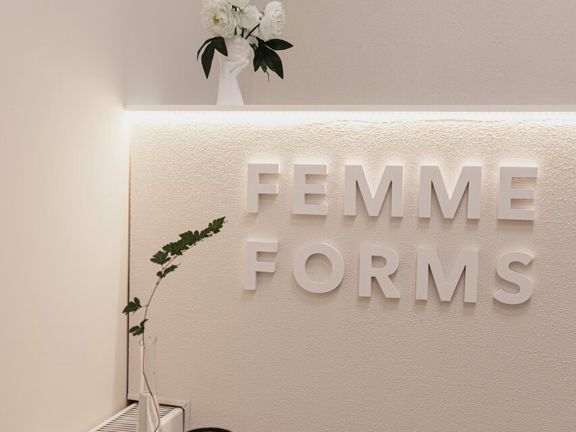 Femme forms, интерьер