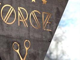 Force, интерьер