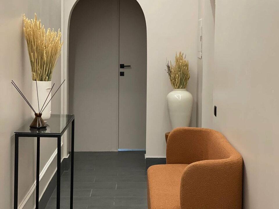 Form & Glow, интерьер
