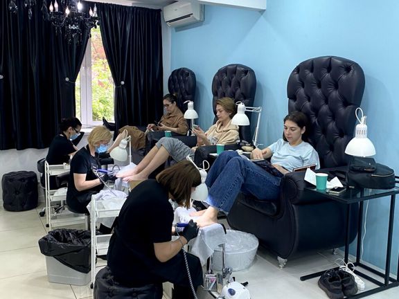 Friends Beauty Club, интерьер
