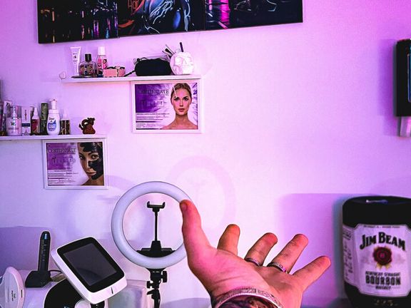 G Tattoo, интерьер