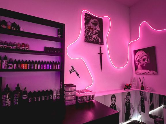 G Tattoo, интерьер
