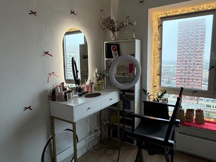 Gallano Brows, интерьер
