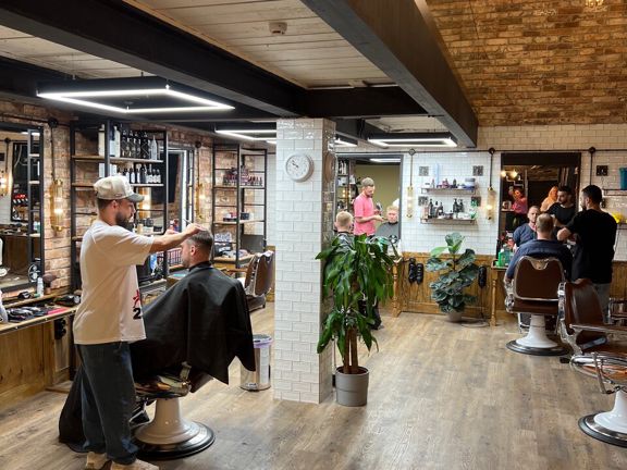 Gents Barbershop, интерьер