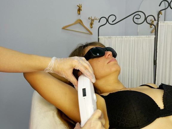 Gloss Laser, интерьер