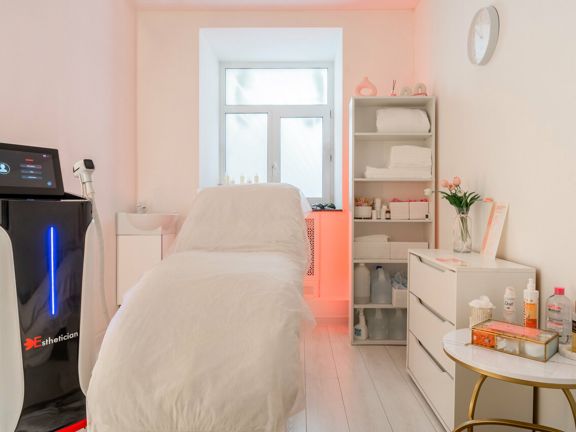 Glow My Skin, интерьер