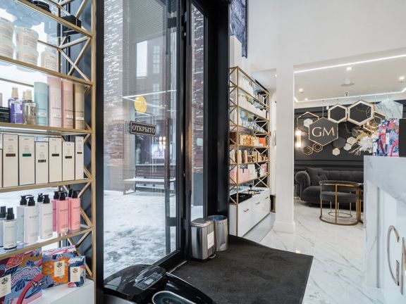 Gold Manhattan, интерьер
