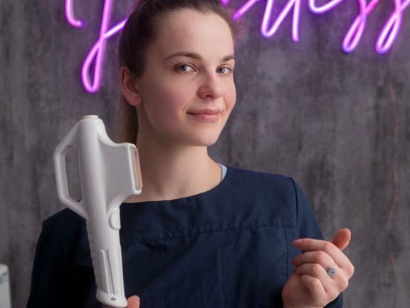 Hairless, интерьер