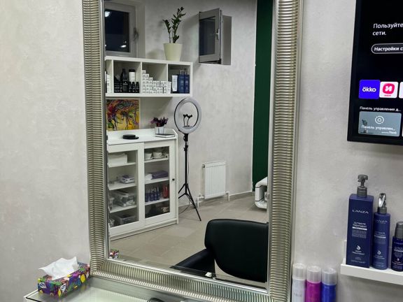 Happy Hair by Repnikova, интерьер