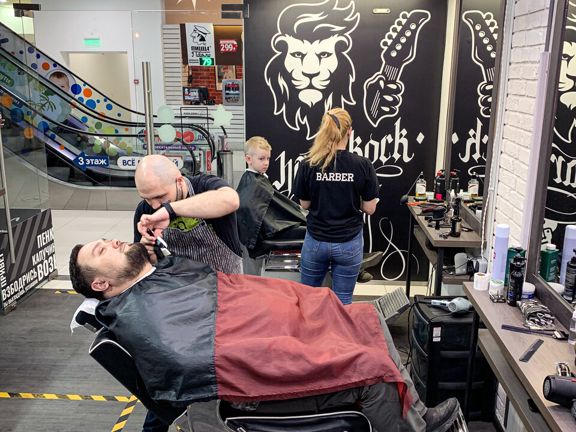 Hard-Rock Barbershop, интерьер