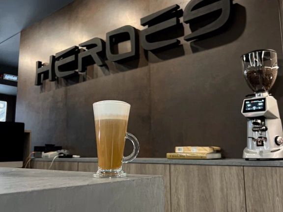 Heroes, интерьер