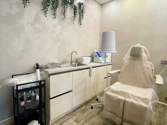 Hey Honey Beauty Bar, интерьер