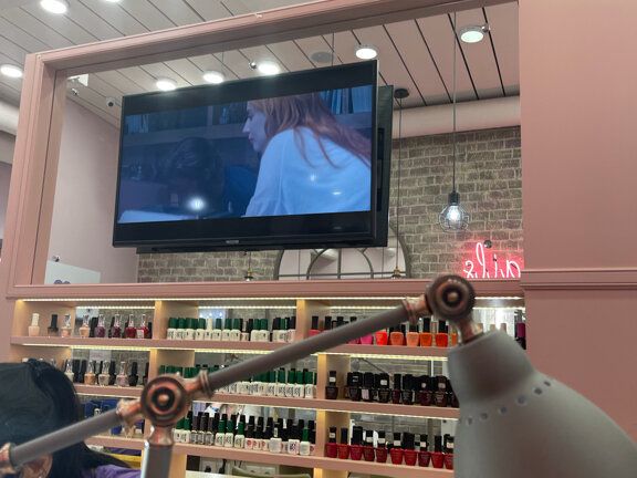 I Like Nails, интерьер