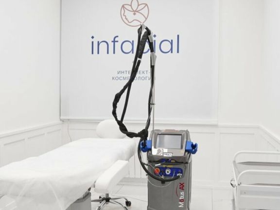 InFacial, интерьер
