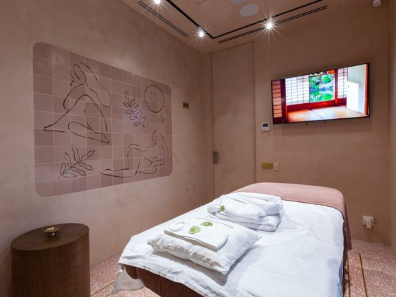 iO Beauty Gallery, интерьер