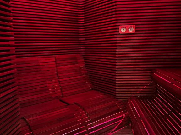 Iridium SPA, интерьер