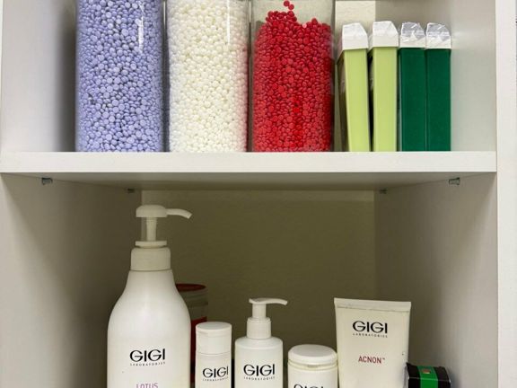 Ирис, интерьер