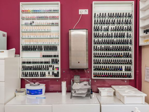 Just Nail Bar, интерьер