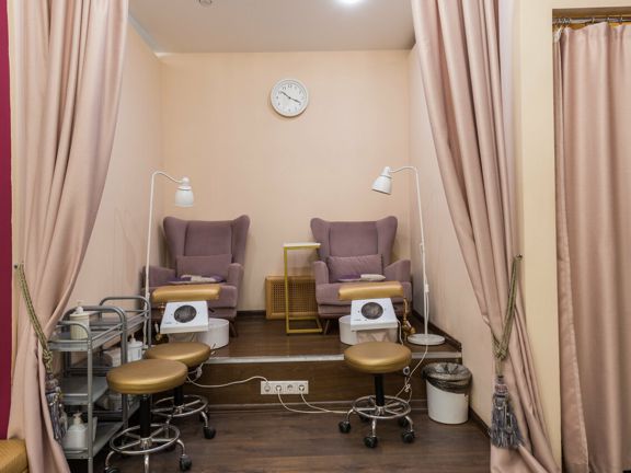 Just Nail Bar, интерьер