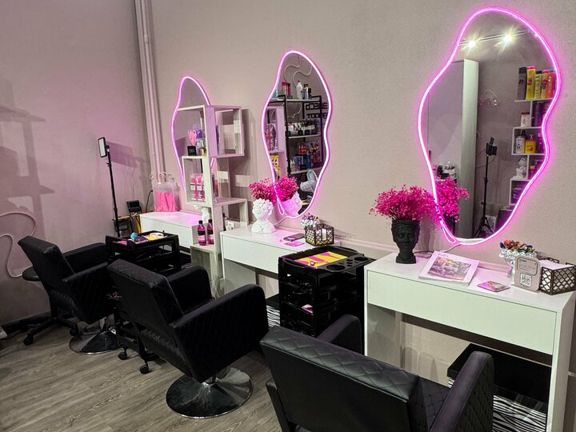 Keratin bar, интерьер
