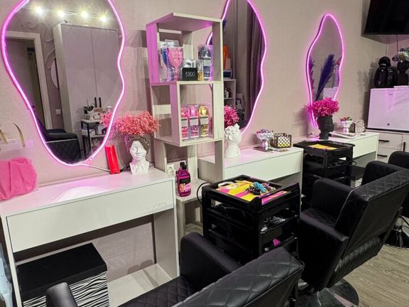 Keratin bar, интерьер