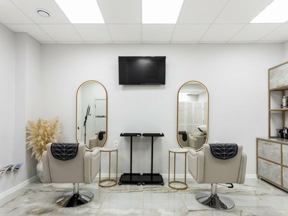 Keratin Maker, интерьер