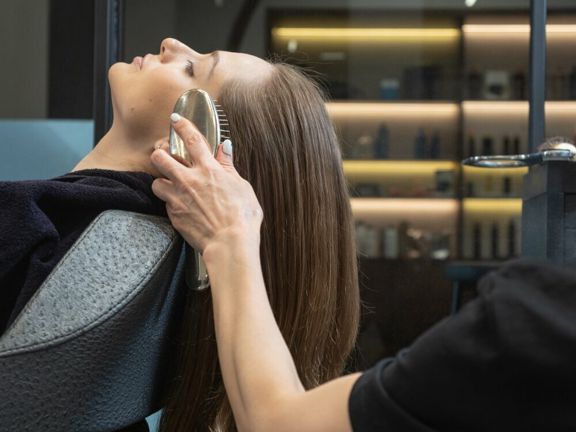 Лаборатория здоровых волос L'anza, интерьер