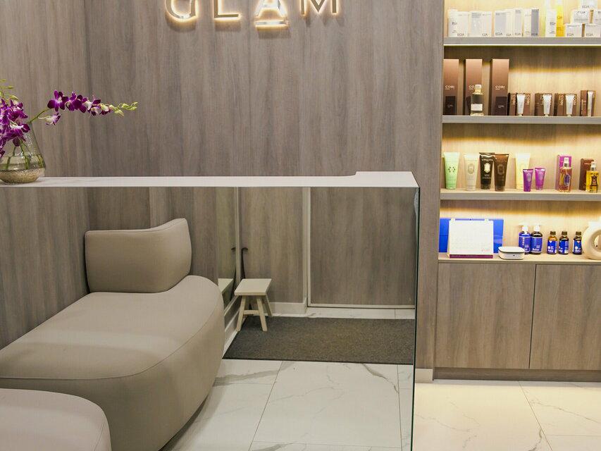 Laser Glam, интерьер