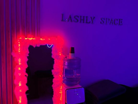 Lash Sonny, интерьер