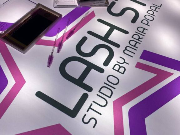 Lashstar, интерьер