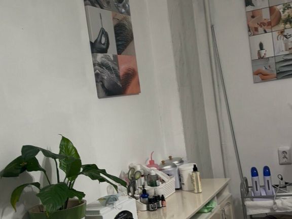 Lazer_Brows, интерьер