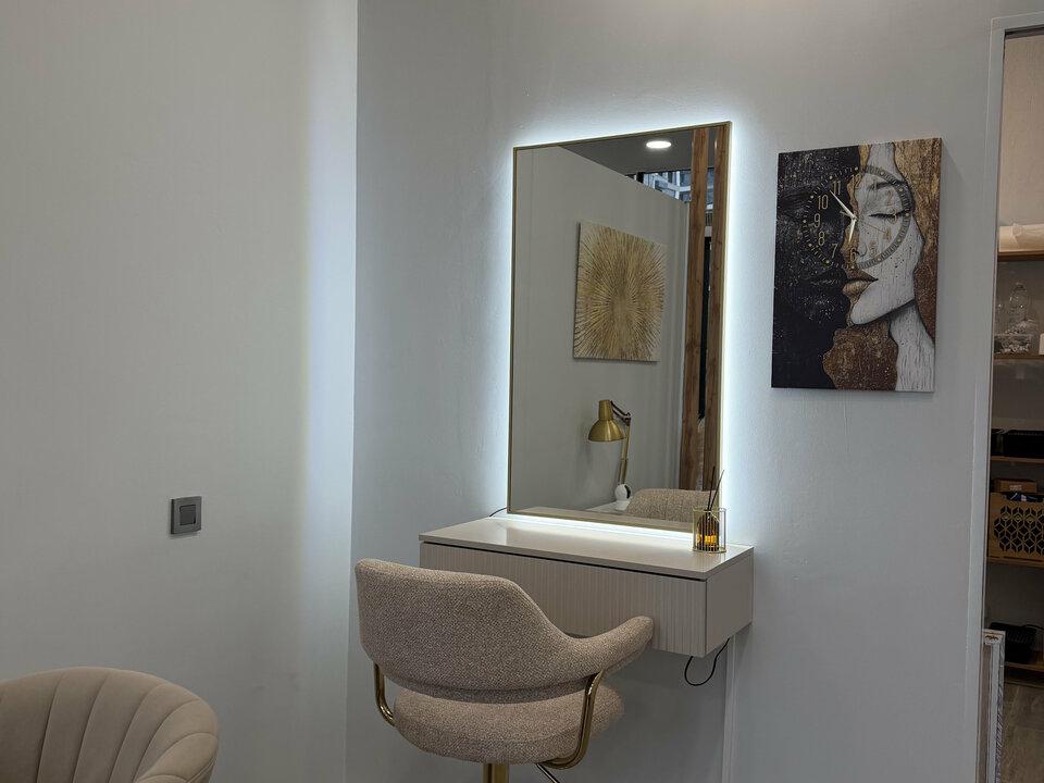 Loft nails, интерьер