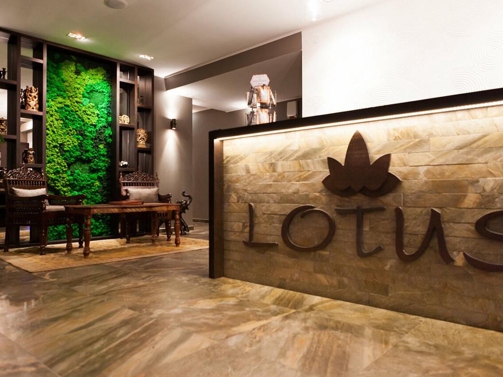 Lotus, интерьер
