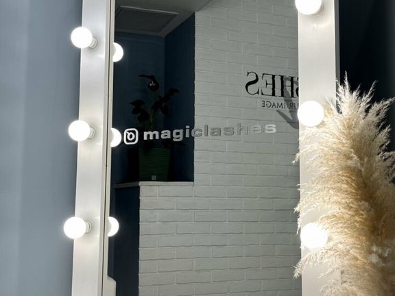 MagicLashes, интерьер