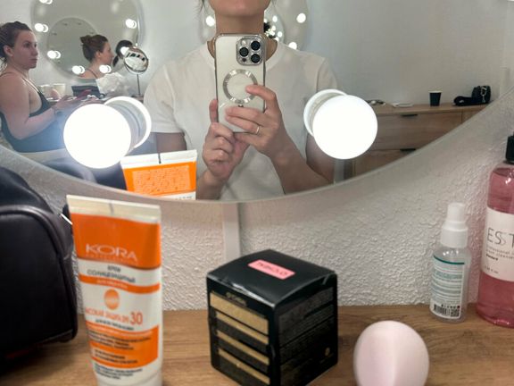 Make-up School, интерьер