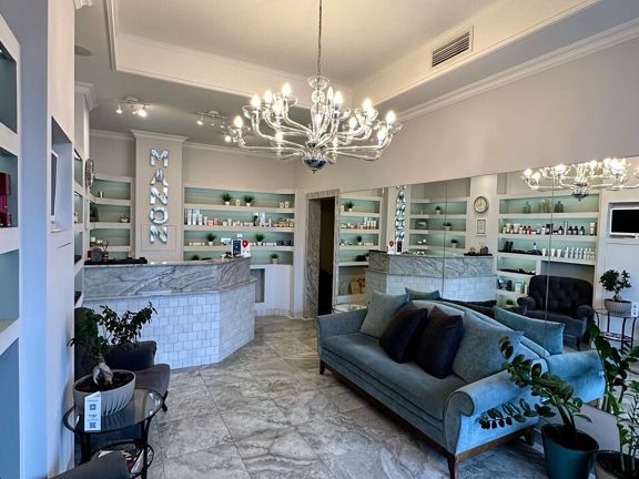 Манон, интерьер