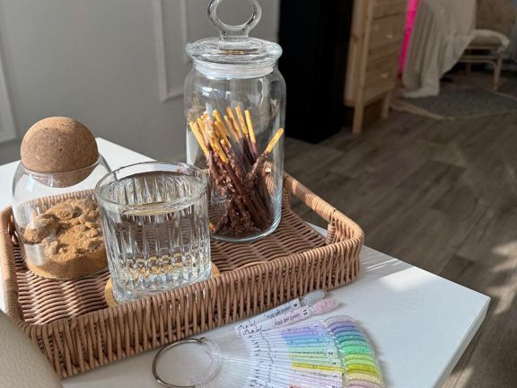 Margo Nail House, интерьер