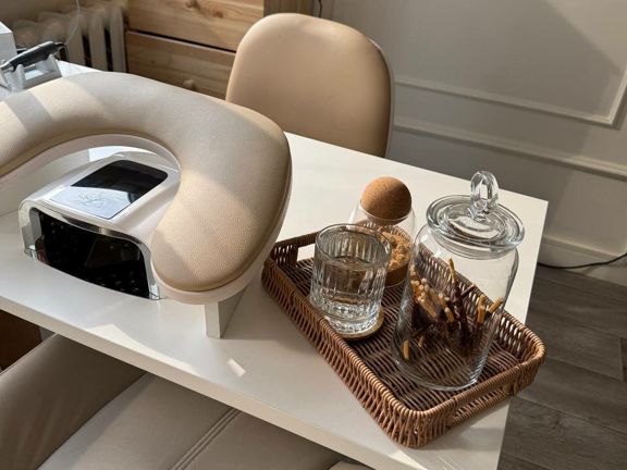Margo Nail House, интерьер