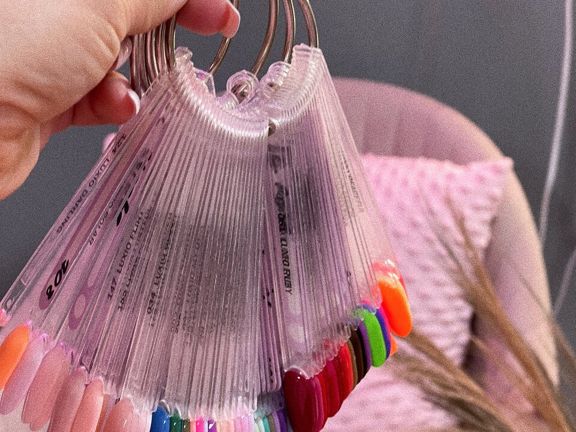 Marshmallow Nail Bar, интерьер