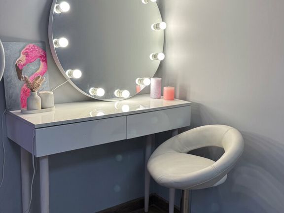Marshmallow Nail Bar, интерьер